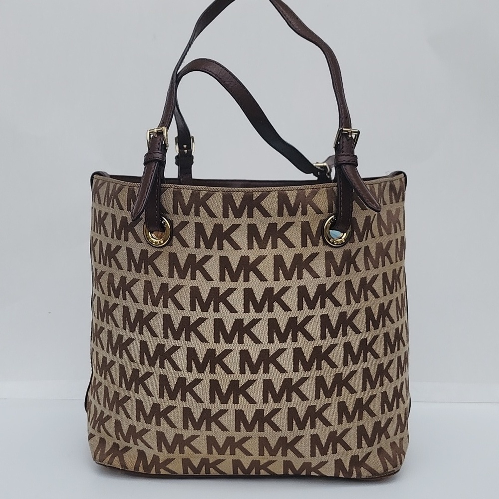 MICHAEL KORS Coated Canvas Monogram Bucket Handbag Tote Shoulder Bag